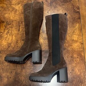Brown suede Deegan boots by Steve Madden